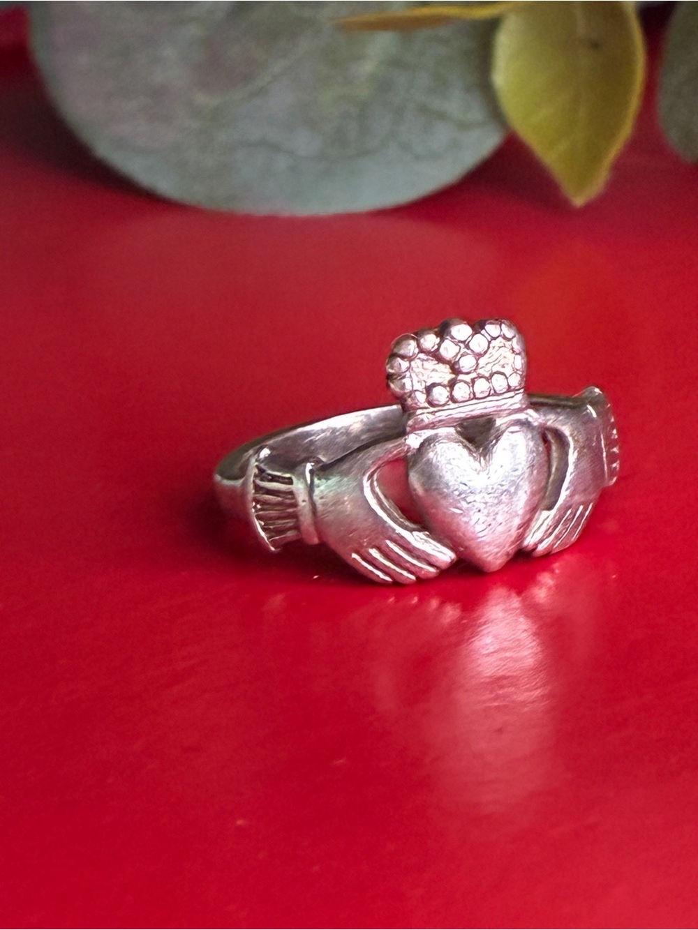 925 Sterling Silver Claddagh Heart Ring - Silver size 6